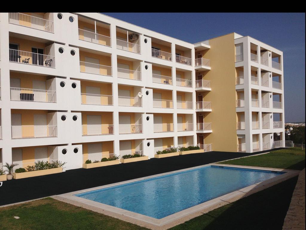Varandas D'Agua Apartment Портиман Екстериор снимка